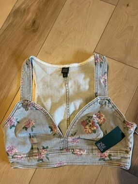 NWT WILD FABLE Floral Denim Crop Top